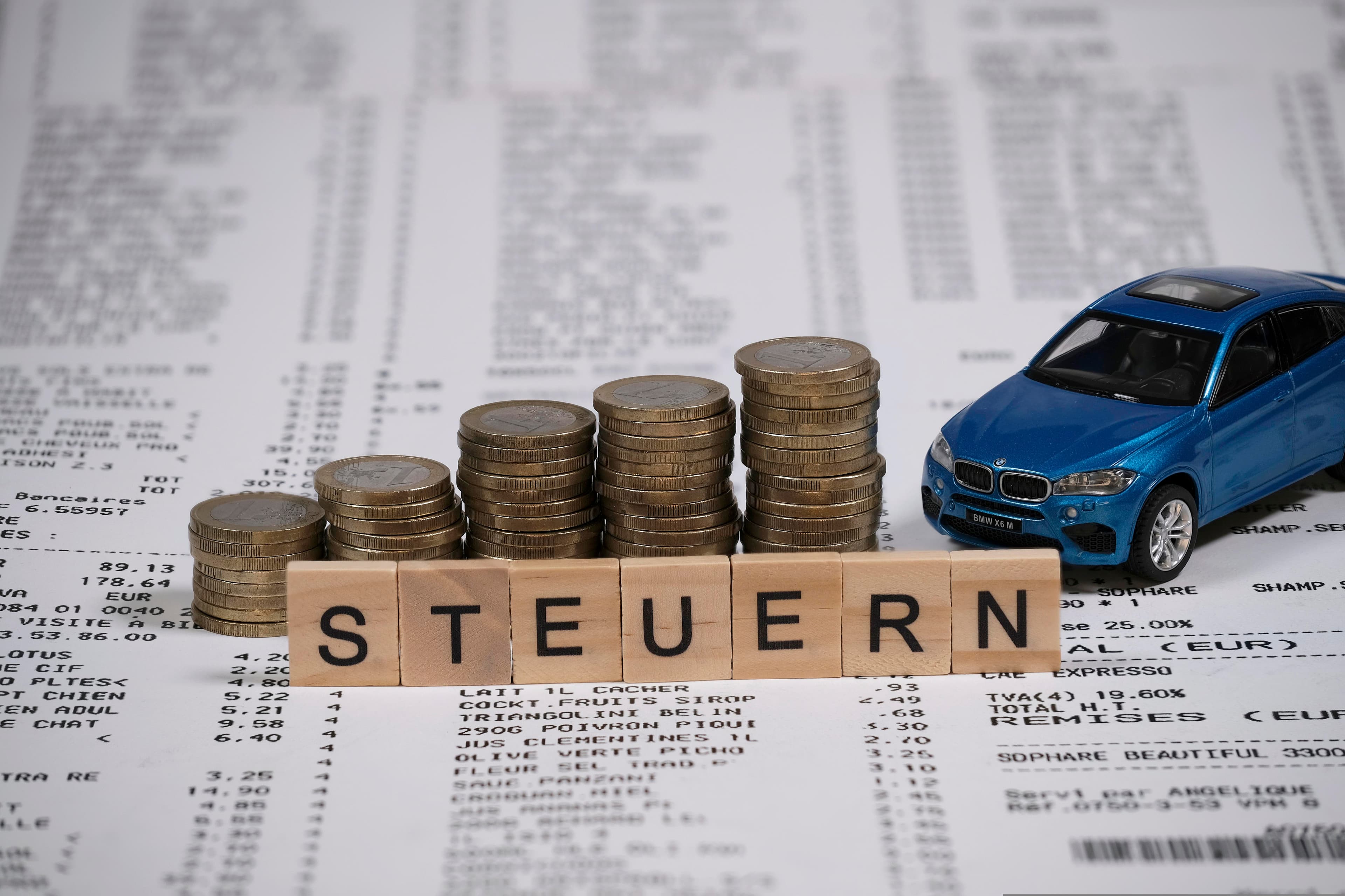 Steuern und Münzen